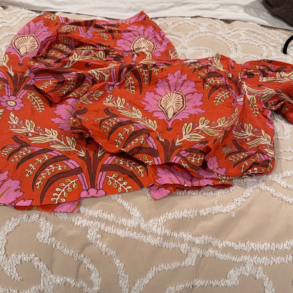 Sundance Vibrant Red and Pink Blouse